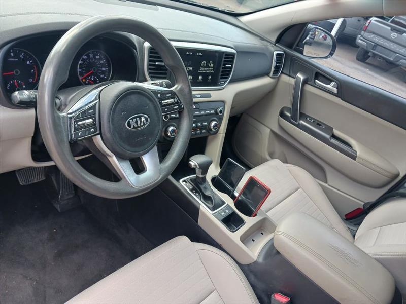 Kia Sportage LX FWD 2021