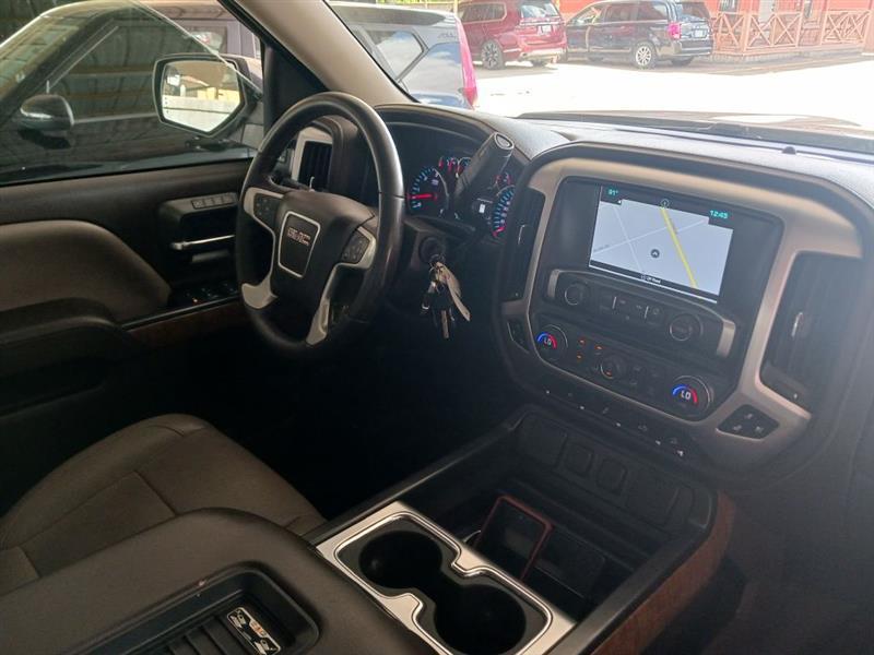 GMC Sierra 1500 SLT Crew Cab Short Box 4WD 2018