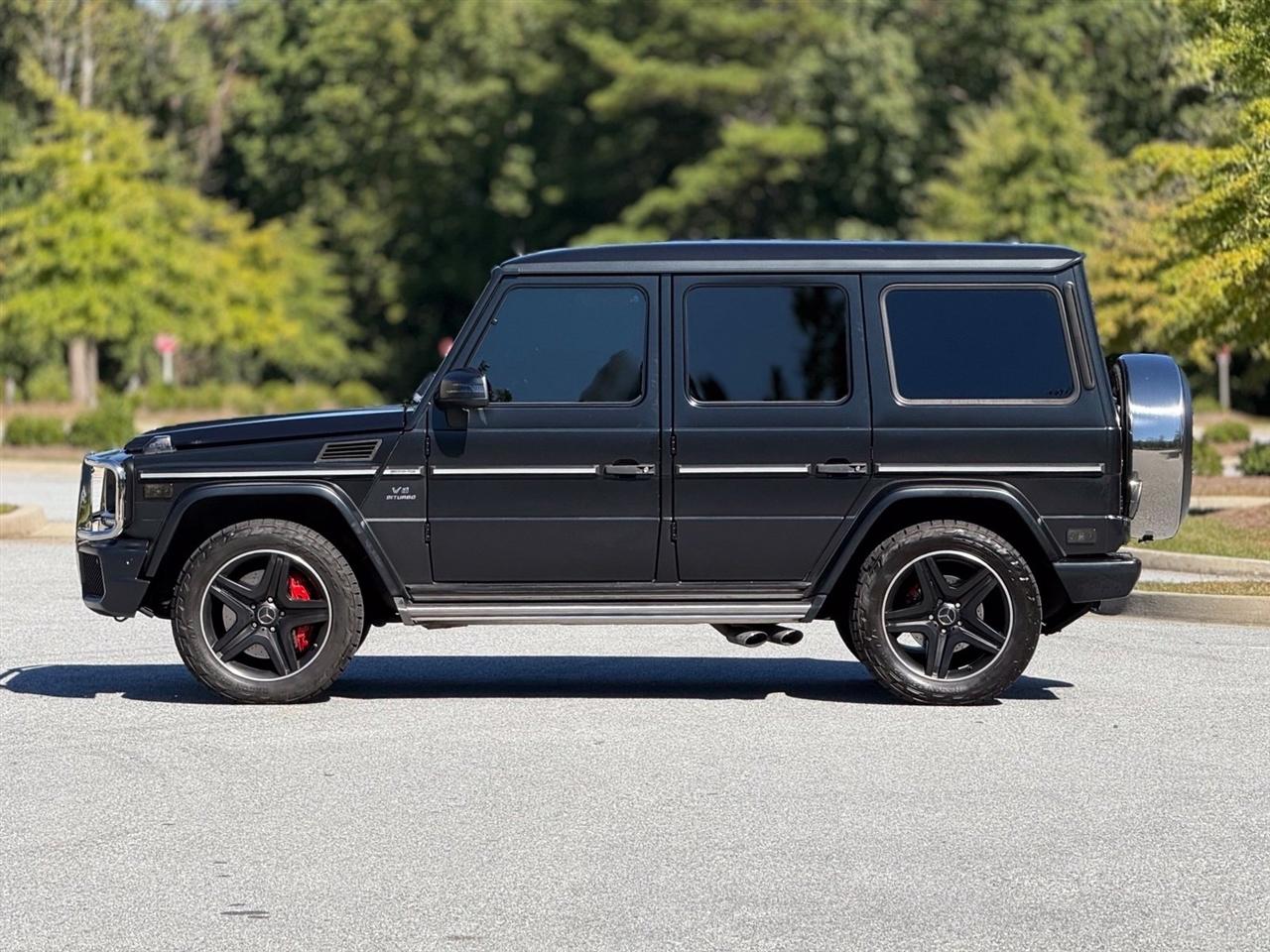 Mercedes-Benz G-Class photo 9