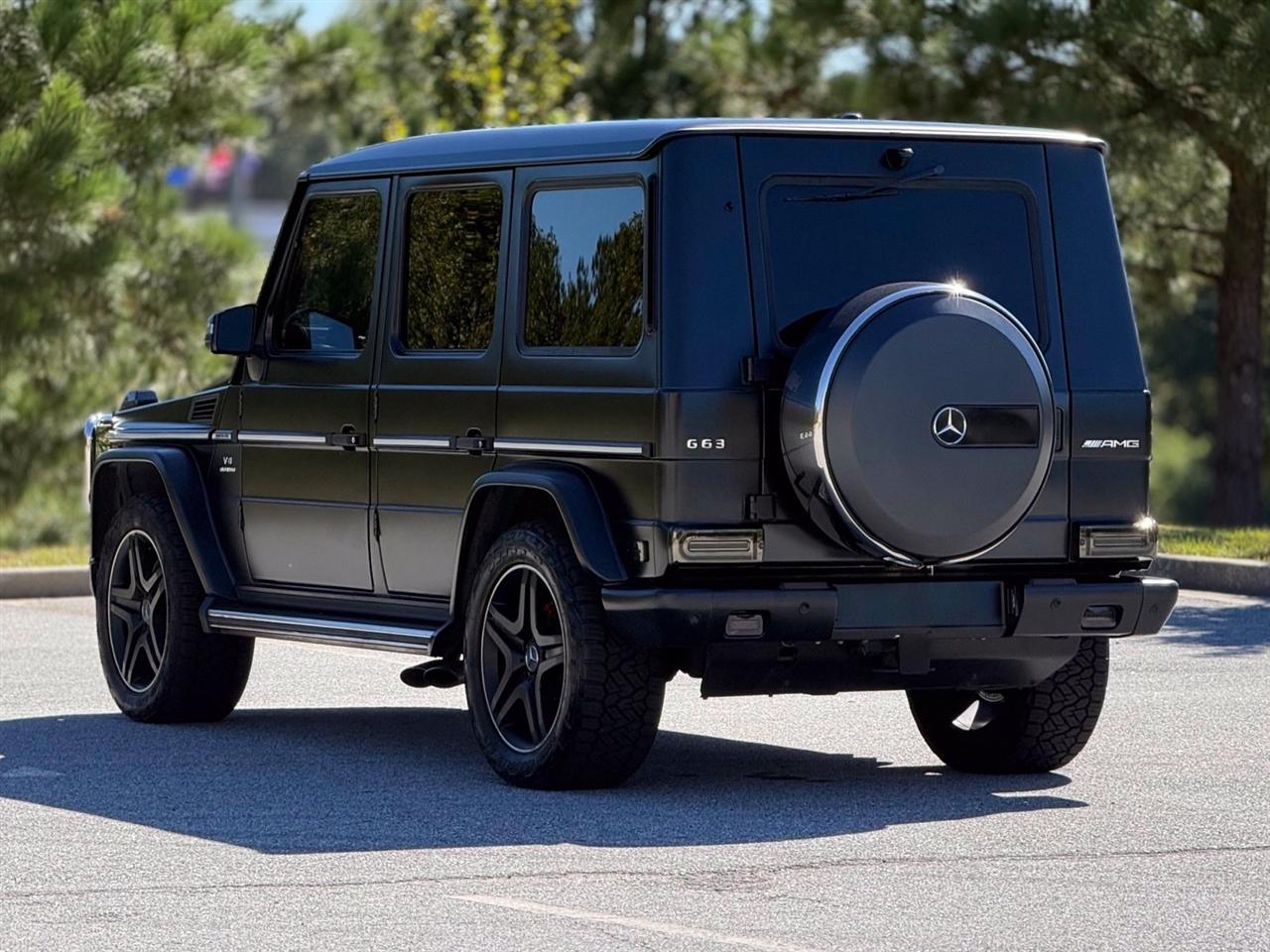 Mercedes-Benz G-Class photo 10