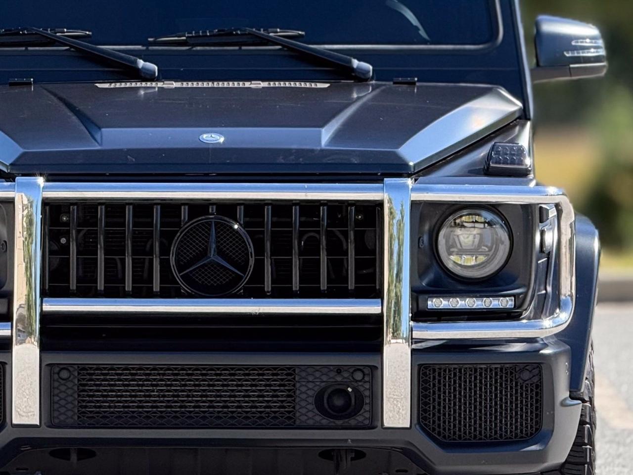 Mercedes-Benz G-Class photo 15