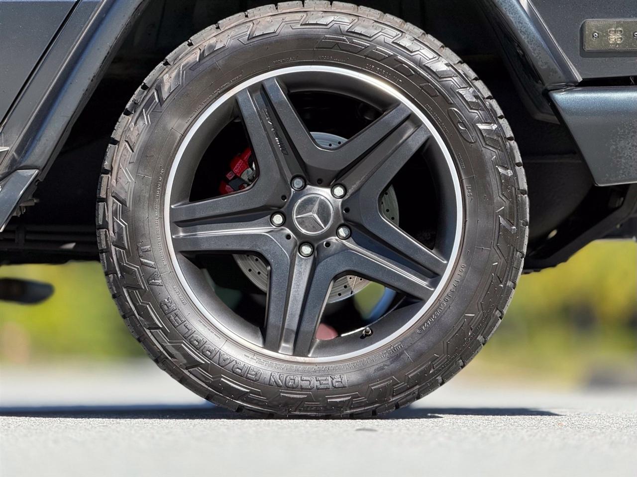 Mercedes-Benz G-Class photo 21