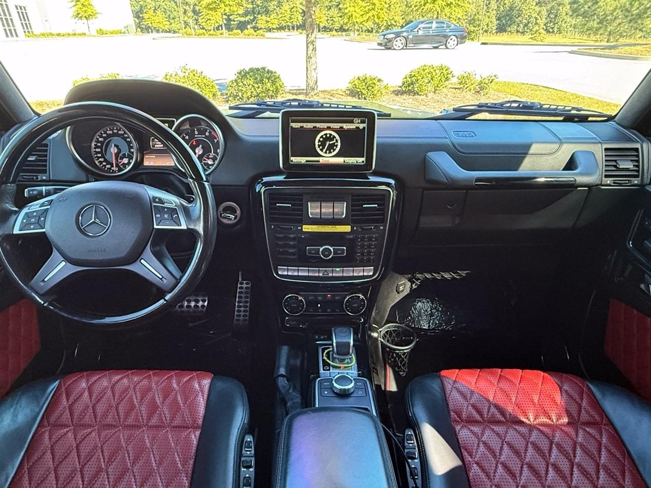Mercedes-Benz G-Class photo 23