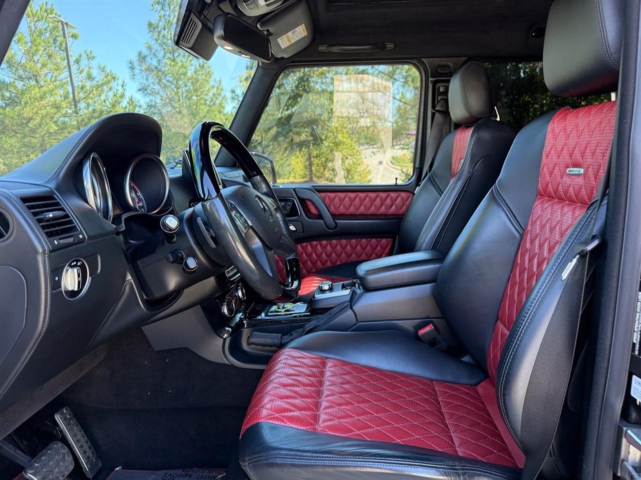 Mercedes-Benz G-Class photo 35