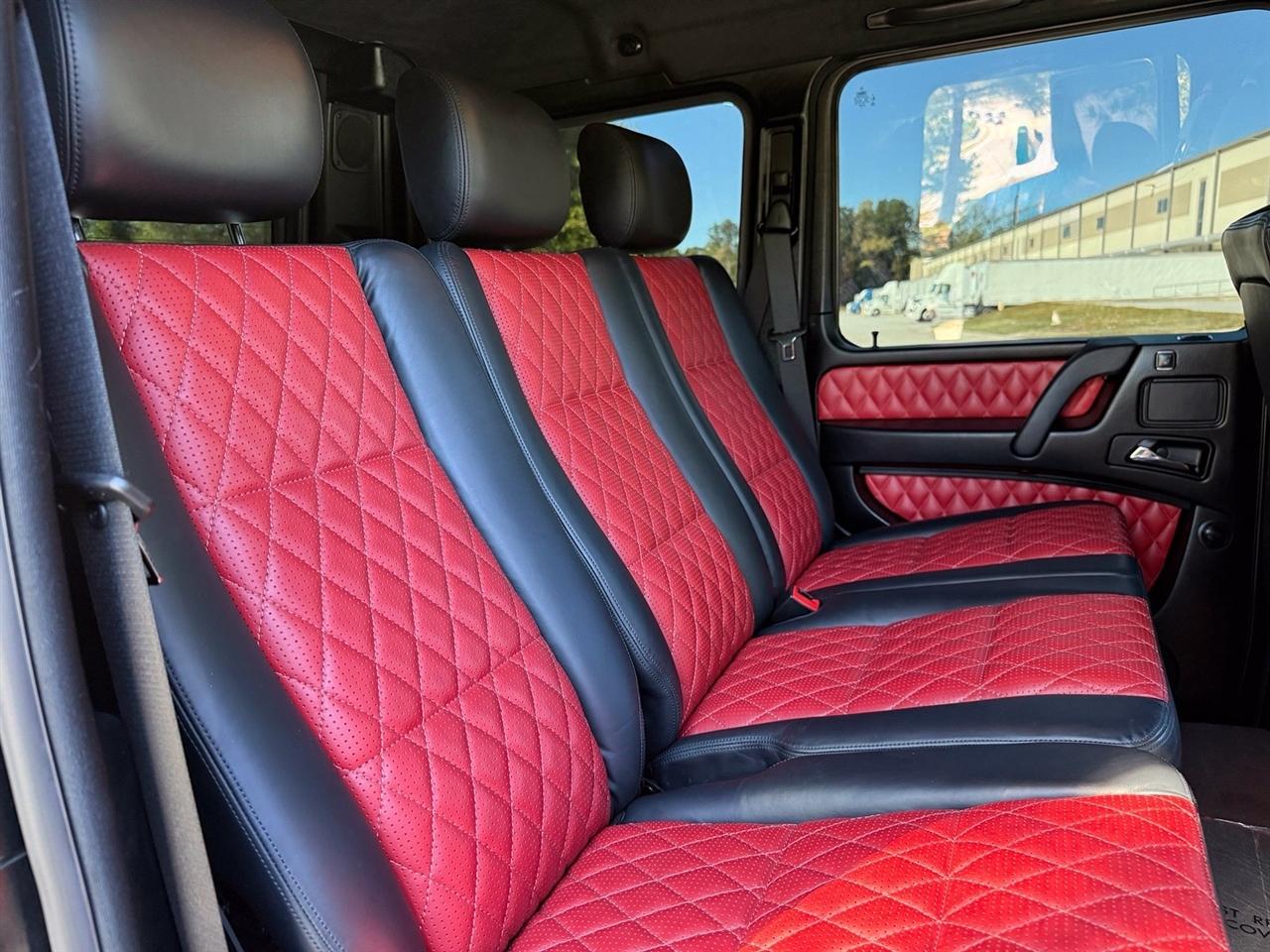 Mercedes-Benz G-Class photo 43