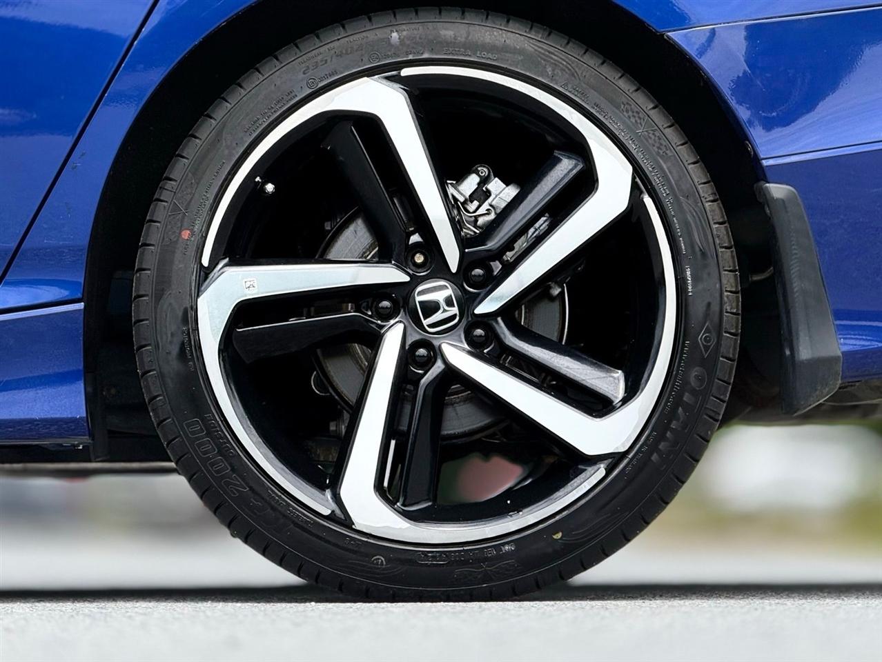 Honda Accord Sedan  2021