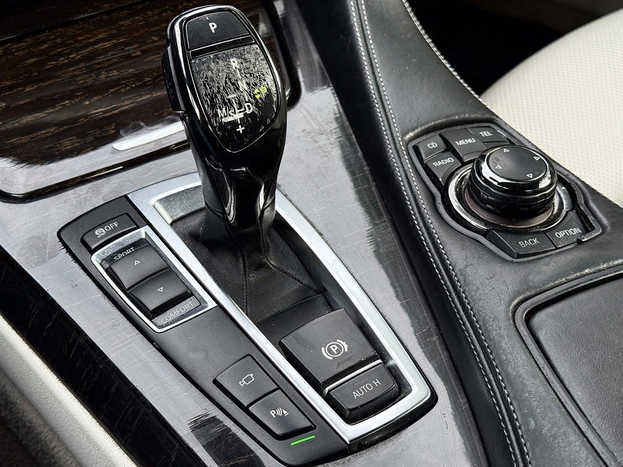 BMW 6 Series  2012