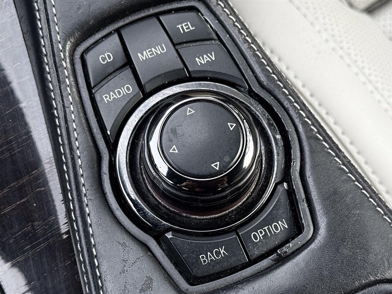 BMW 6 Series  2012