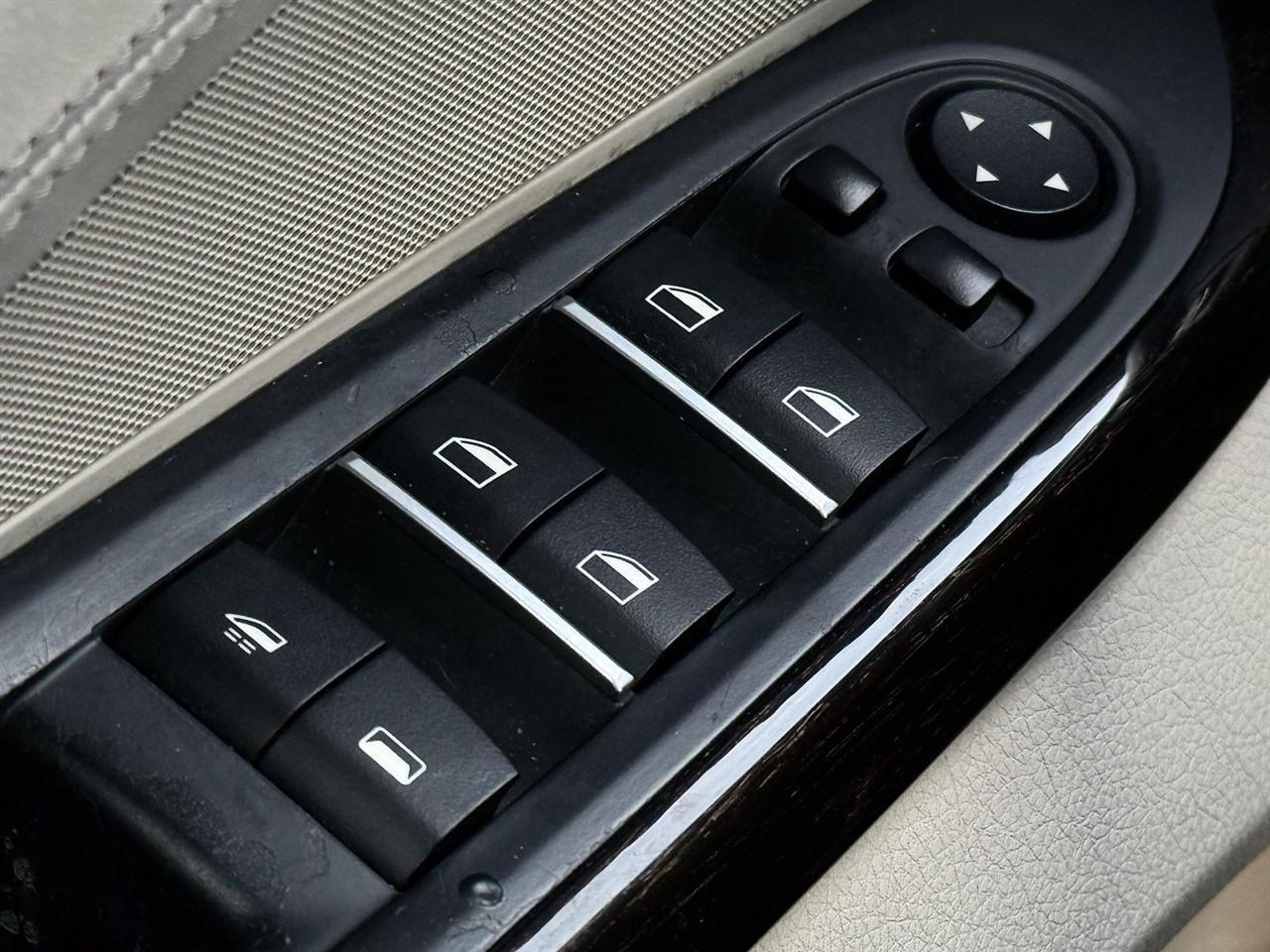 BMW 6 Series  2012