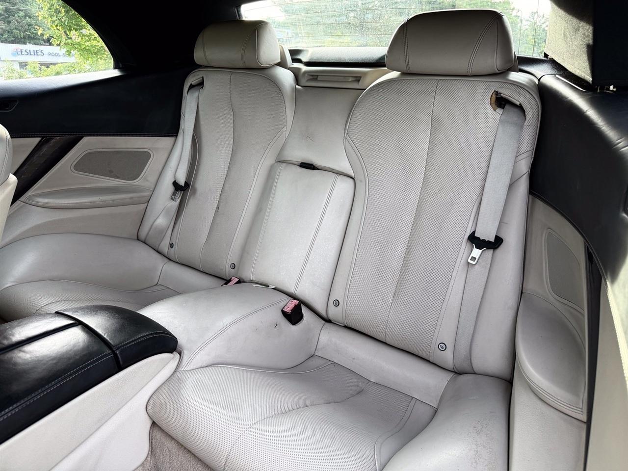 BMW 6 Series  2012