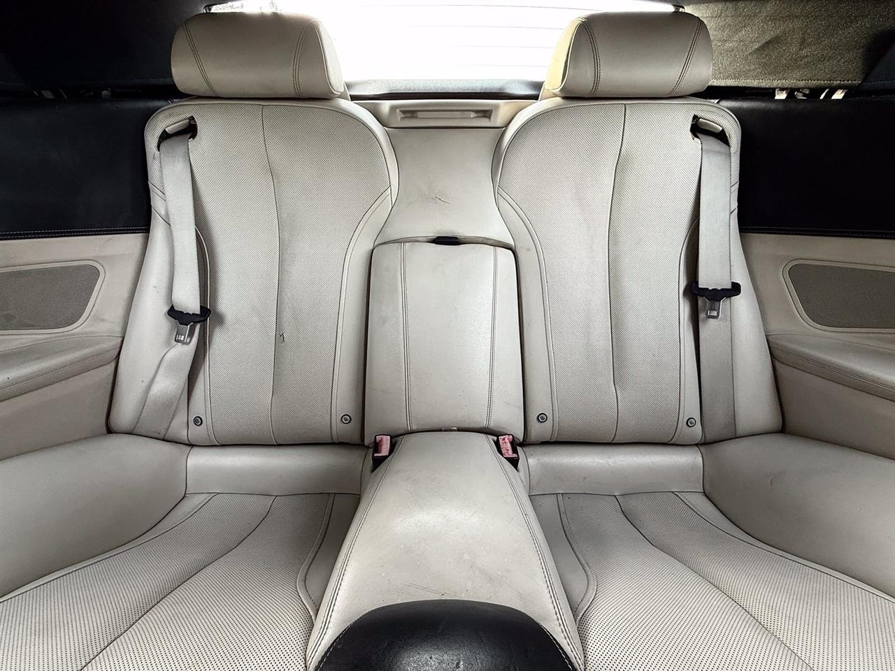 BMW 6 Series  2012