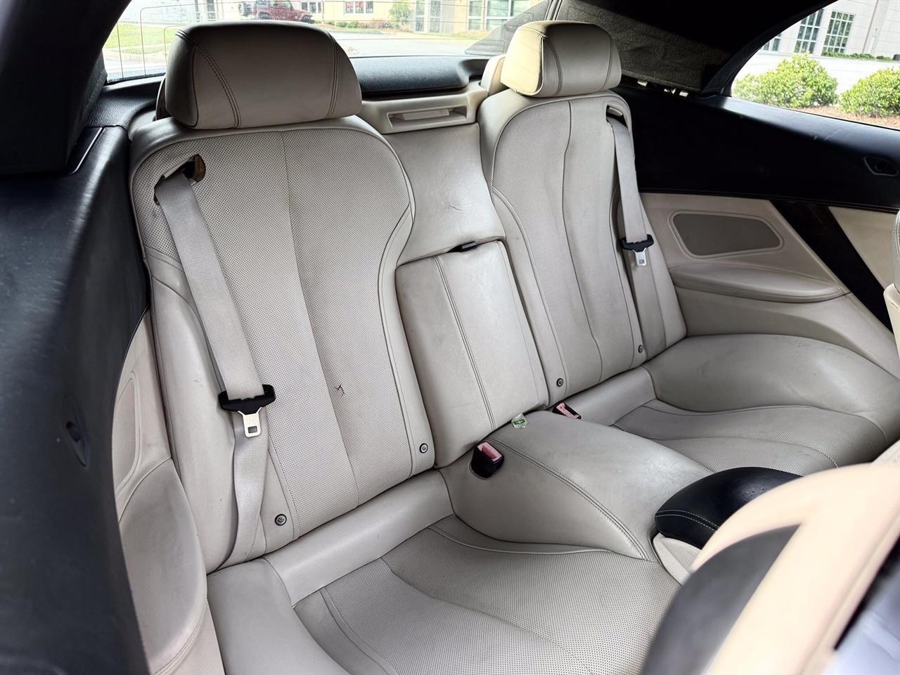 BMW 6 Series  2012