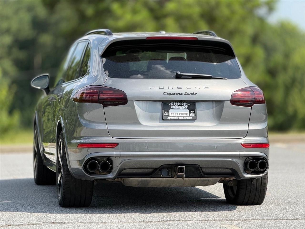 Porsche Cayenne  2016