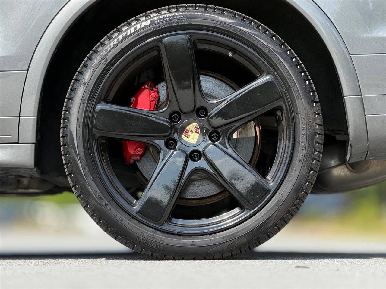 Porsche Cayenne  2016