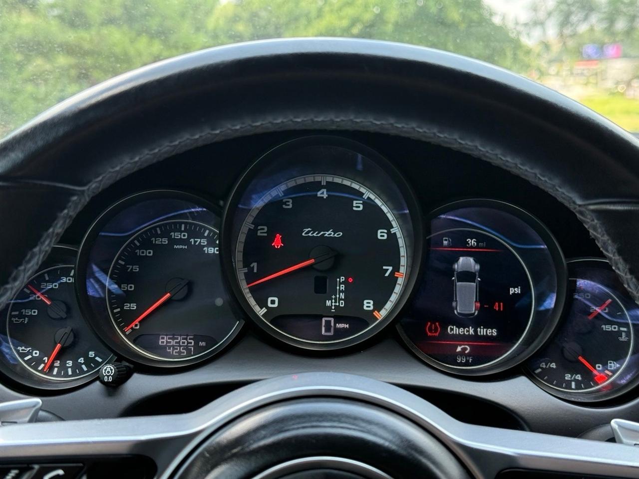 Porsche Cayenne  2016