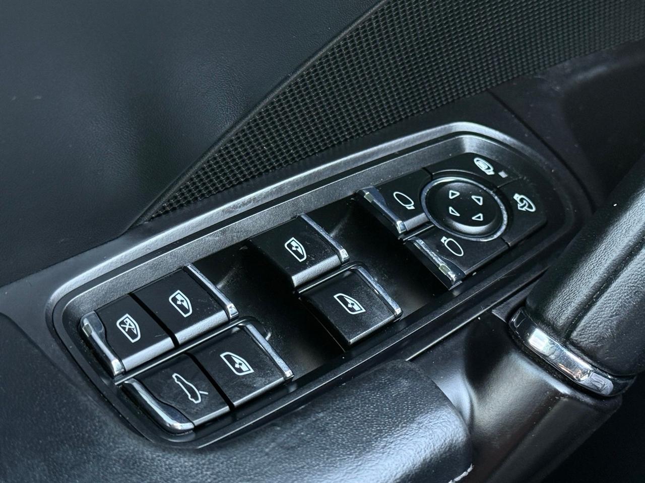 Porsche Cayenne  2016