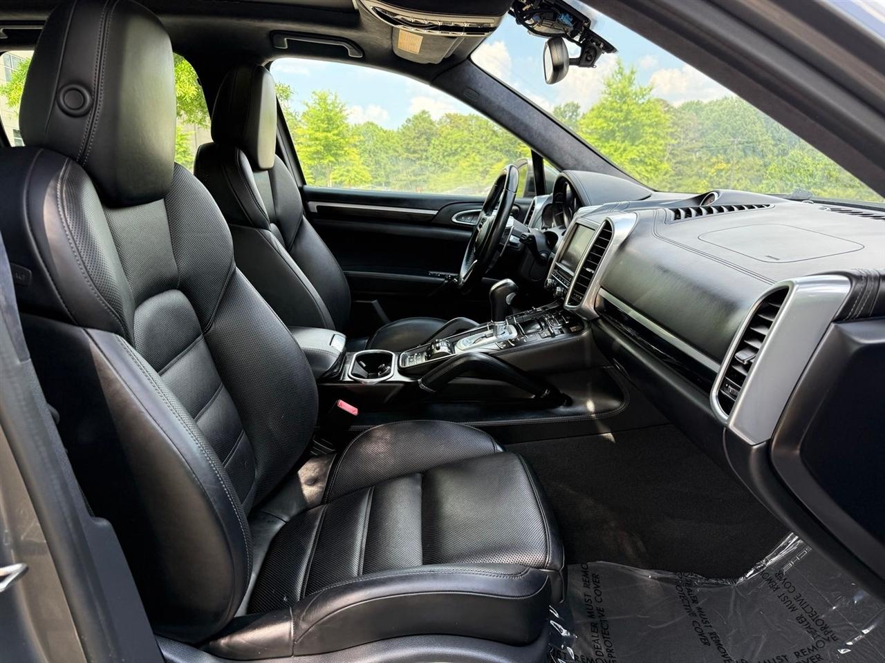 Porsche Cayenne  2016