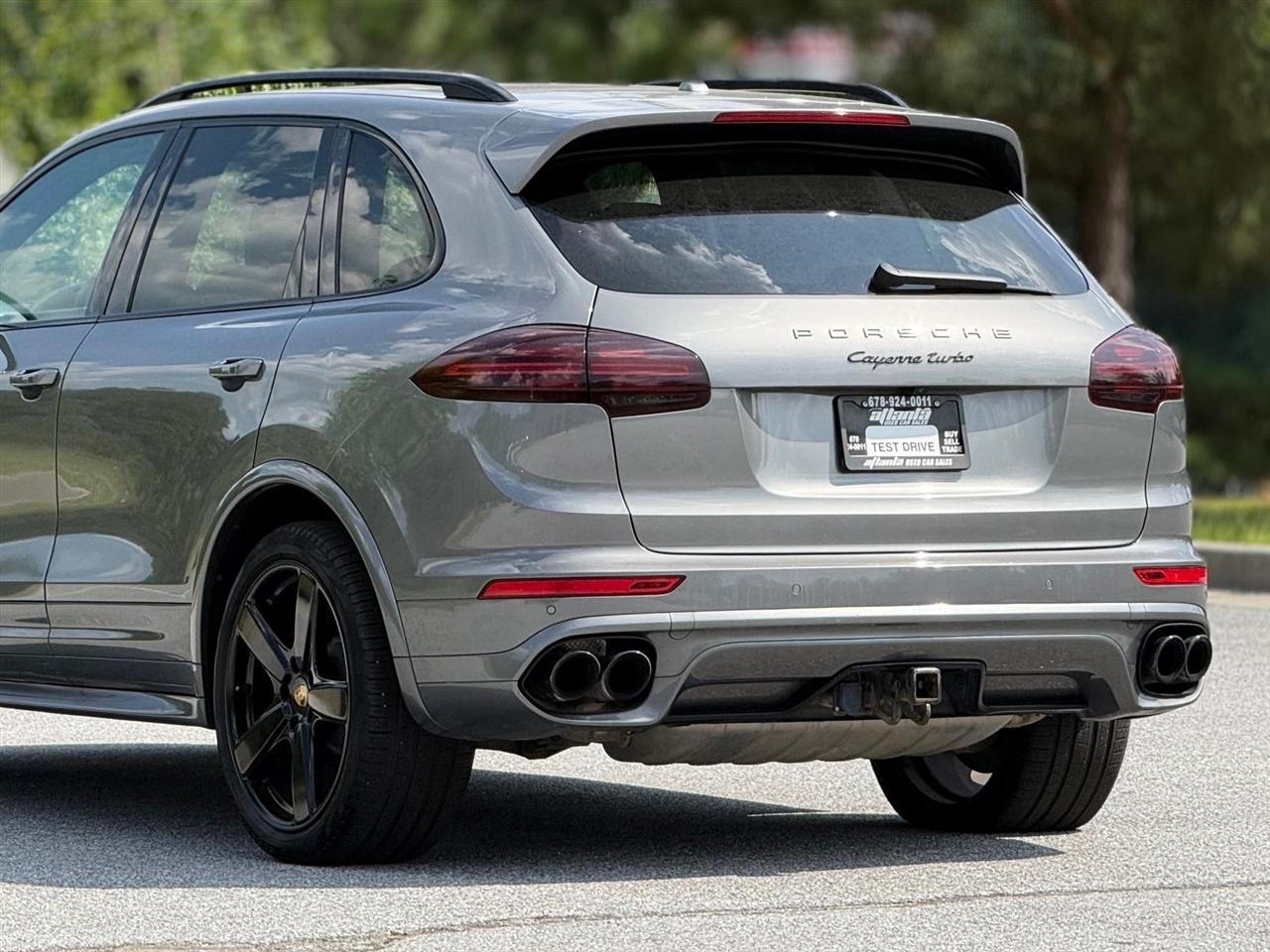 Porsche Cayenne  2016
