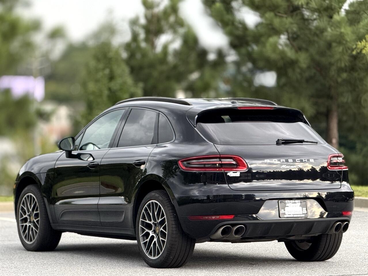 2018 Porsche Macan S photo 10
