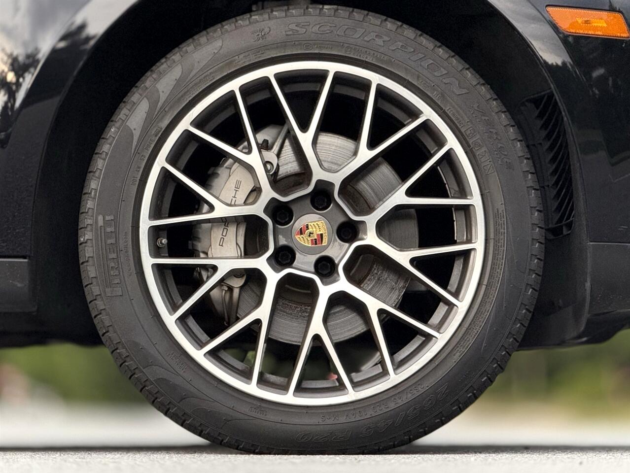2018 Porsche Macan S photo 20