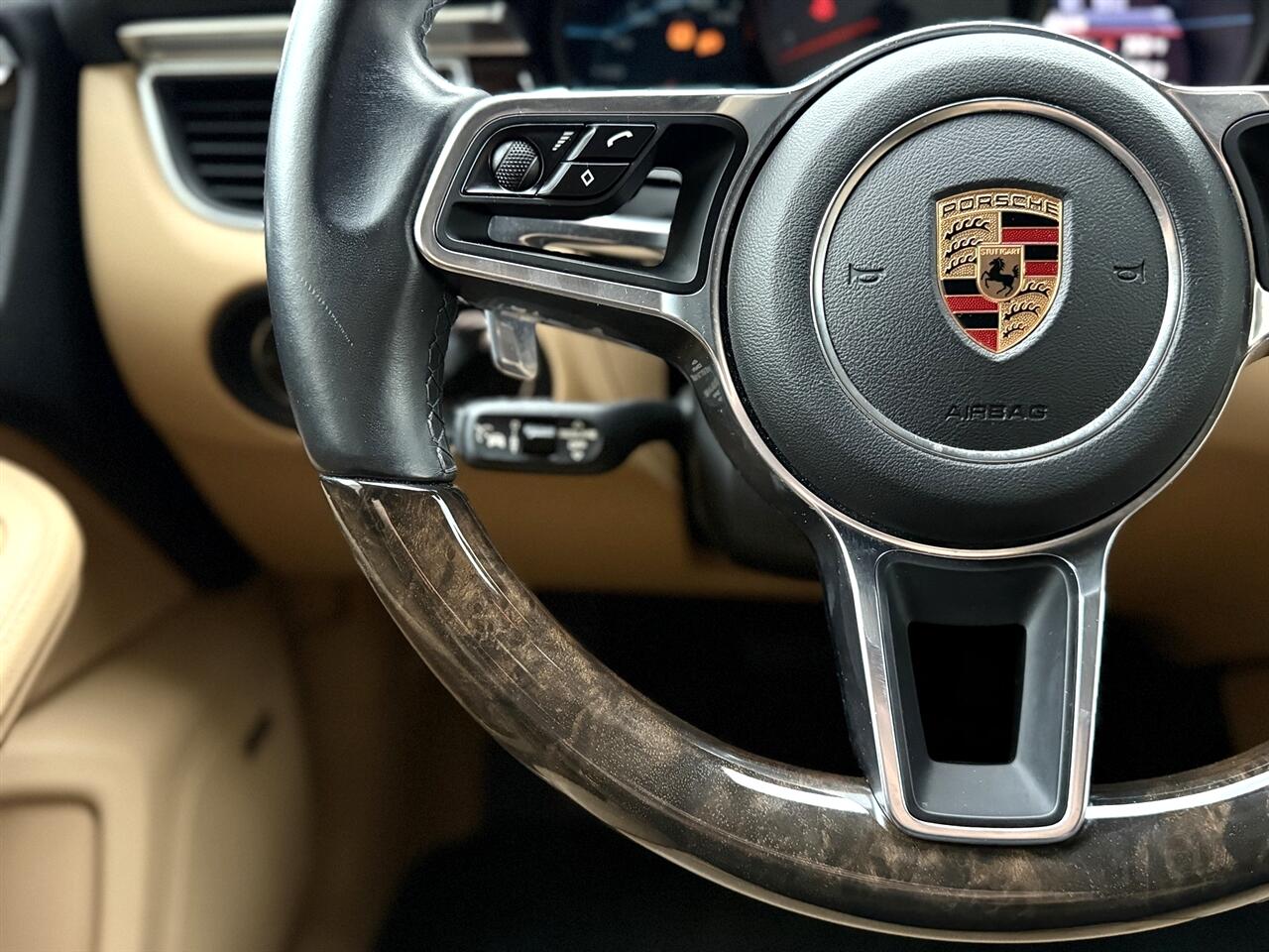 2018 Porsche Macan S photo 25