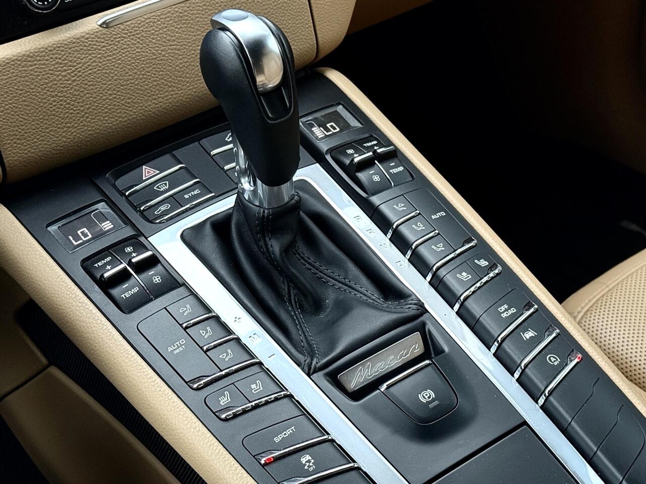 2018 Porsche Macan S photo 30