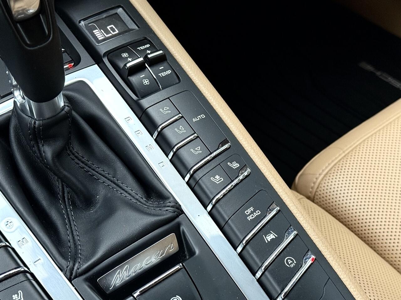 2018 Porsche Macan S photo 32