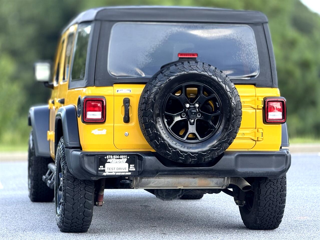 2021 Jeep Wrangler Unlimited Willys photo 4