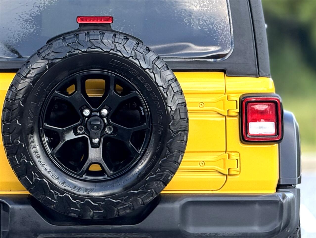2021 Jeep Wrangler Unlimited Willys photo 14