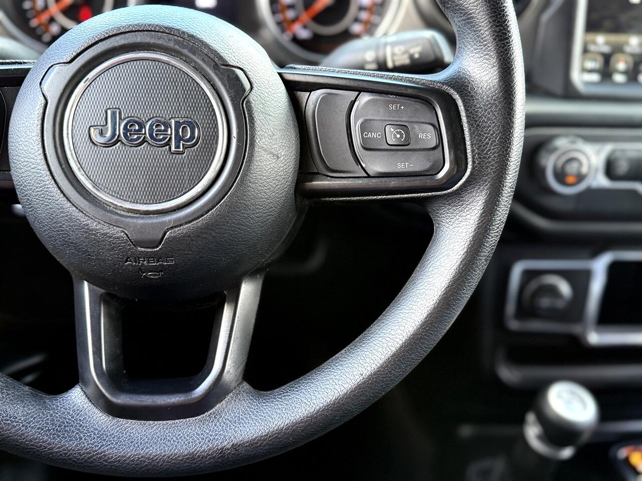 2021 Jeep Wrangler Unlimited Willys photo 24