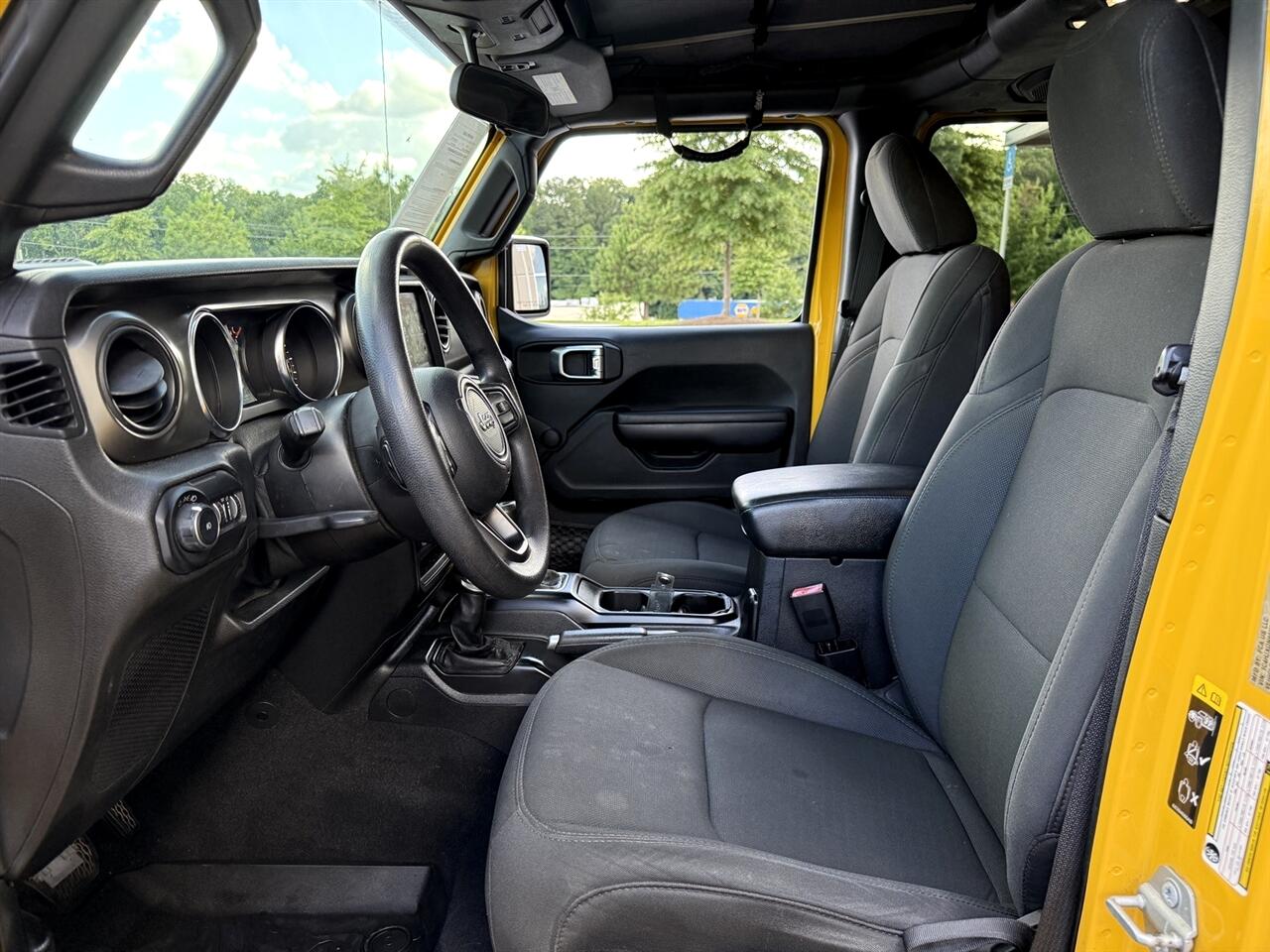 2021 Jeep Wrangler Unlimited Willys photo 29