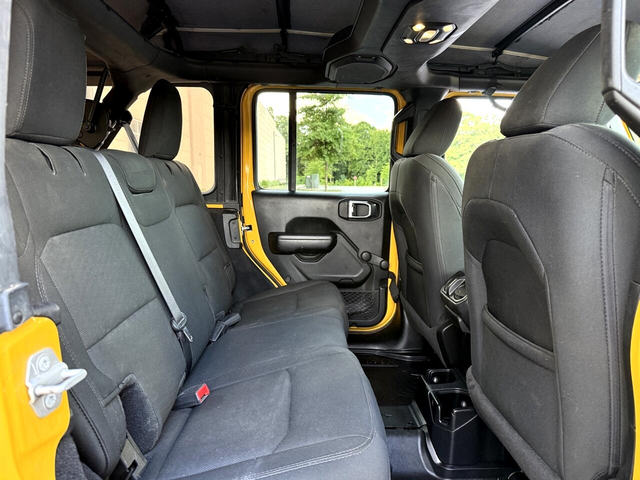 2021 Jeep Wrangler Unlimited Willys photo 36