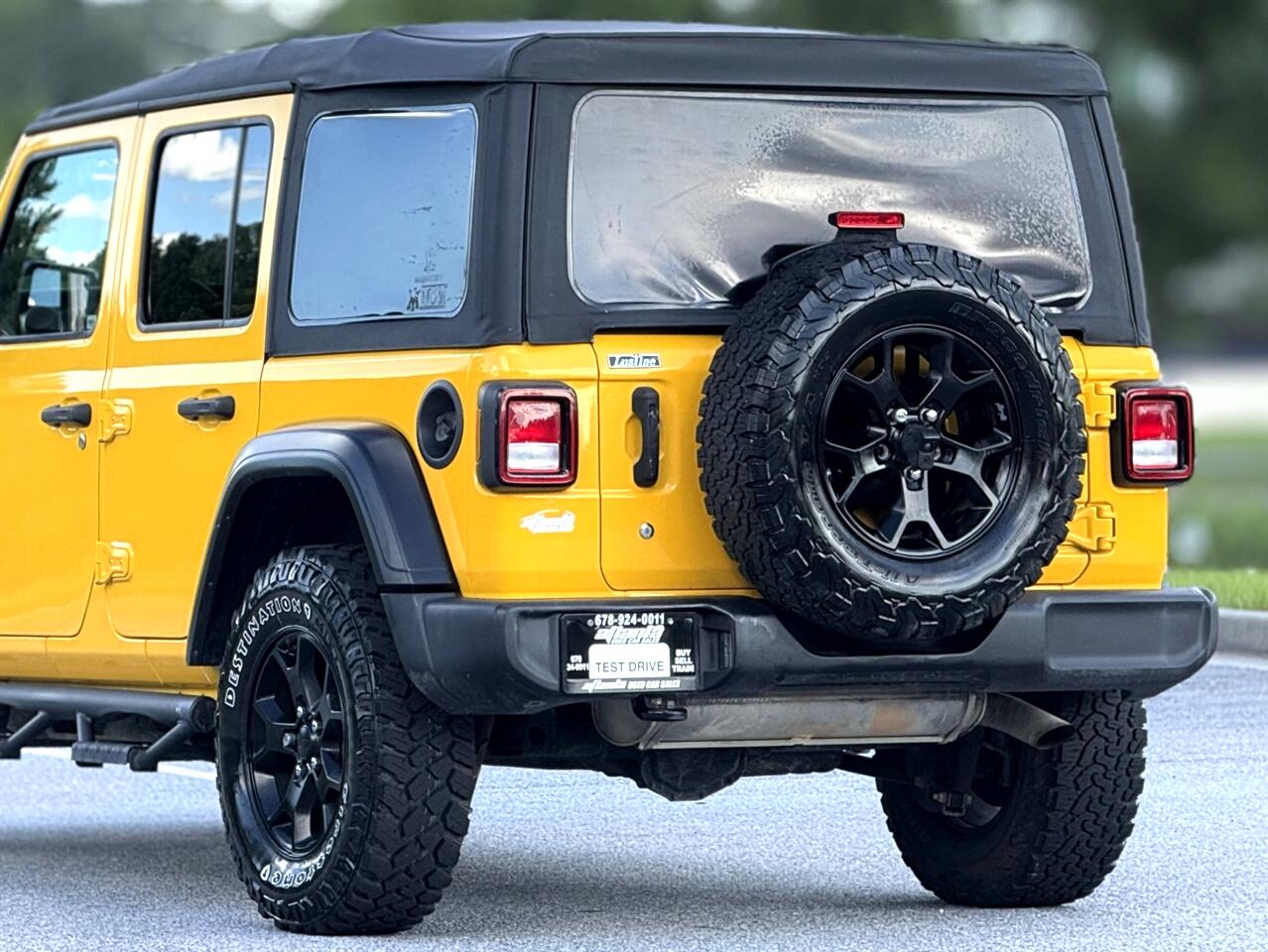 2021 Jeep Wrangler Unlimited Willys photo 44