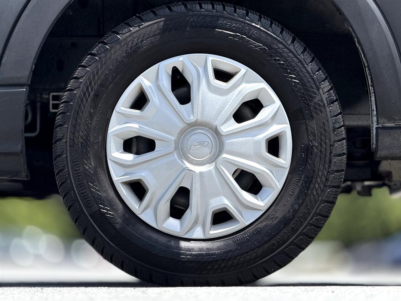 2023 Ford Transit photo 12