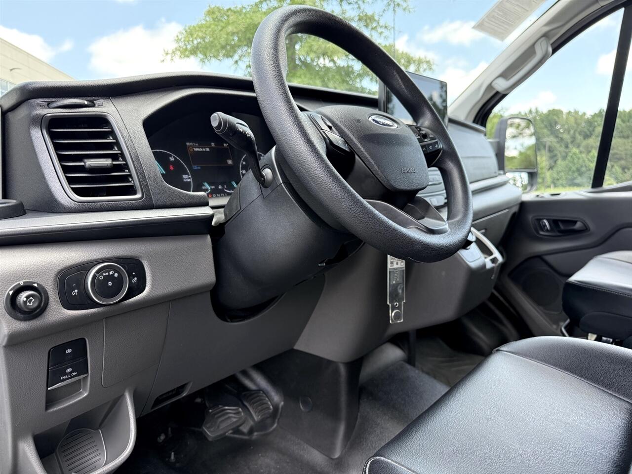 2023 Ford Transit photo 16