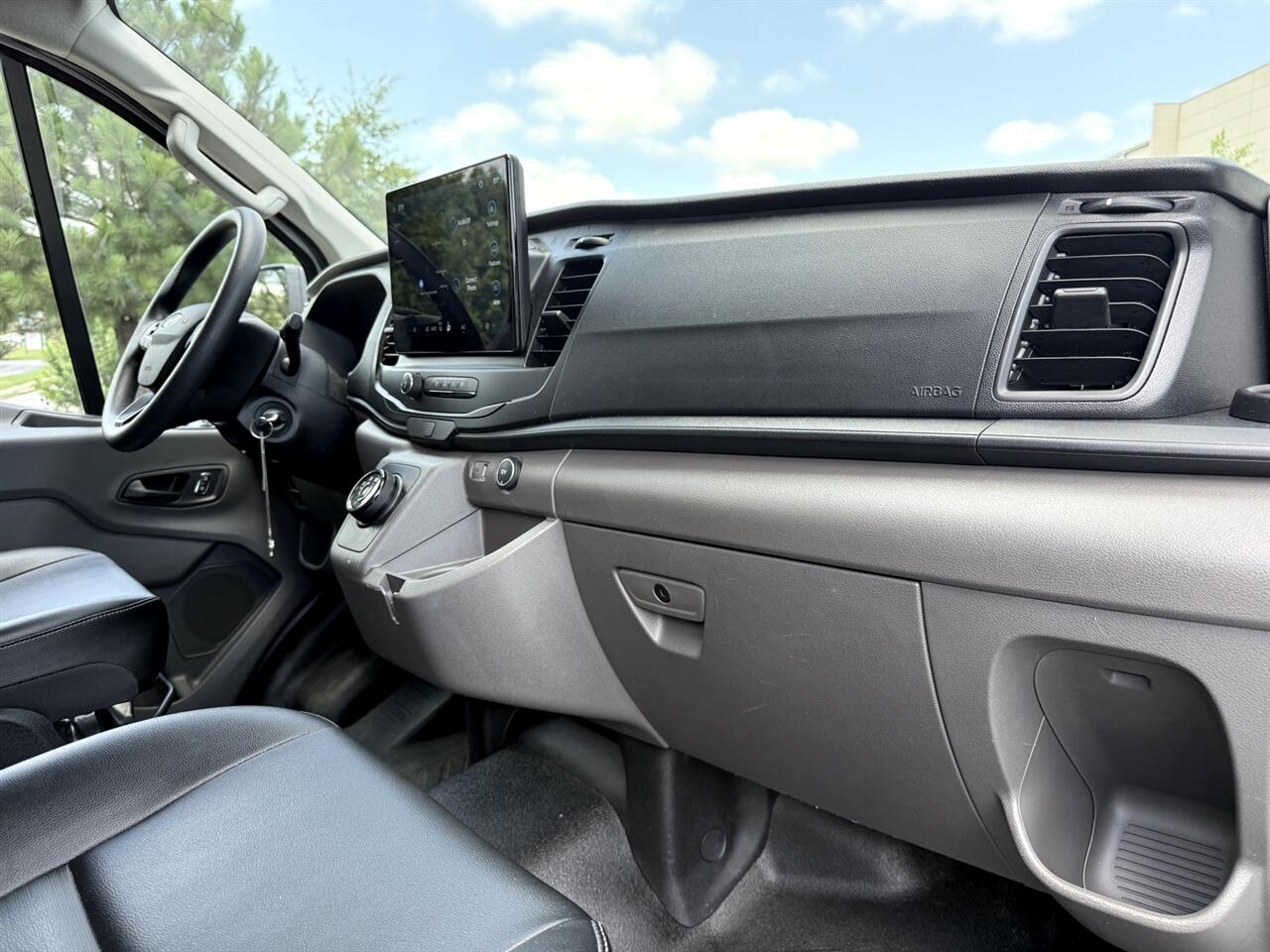 2023 Ford Transit photo 18