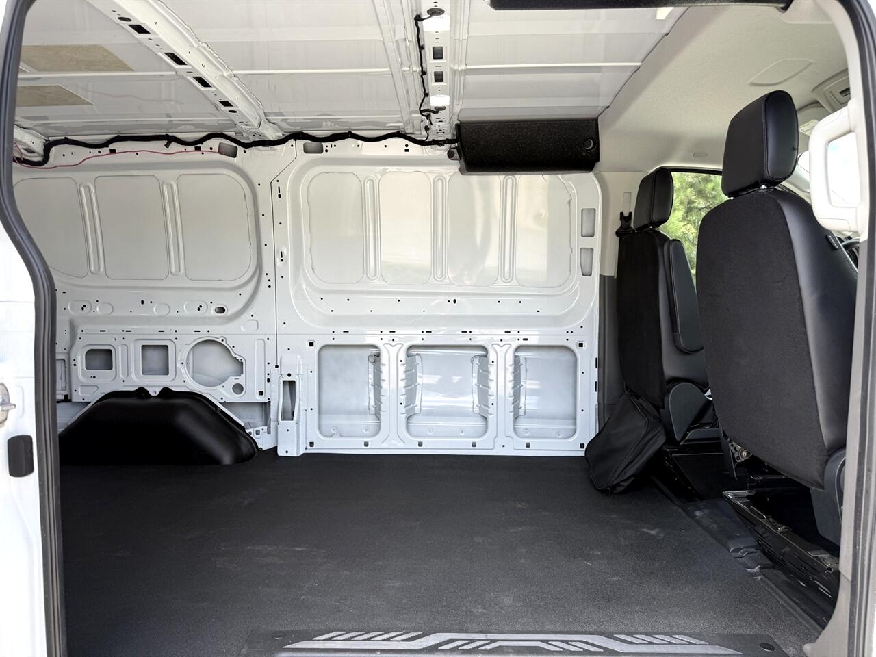 2023 Ford Transit photo 31
