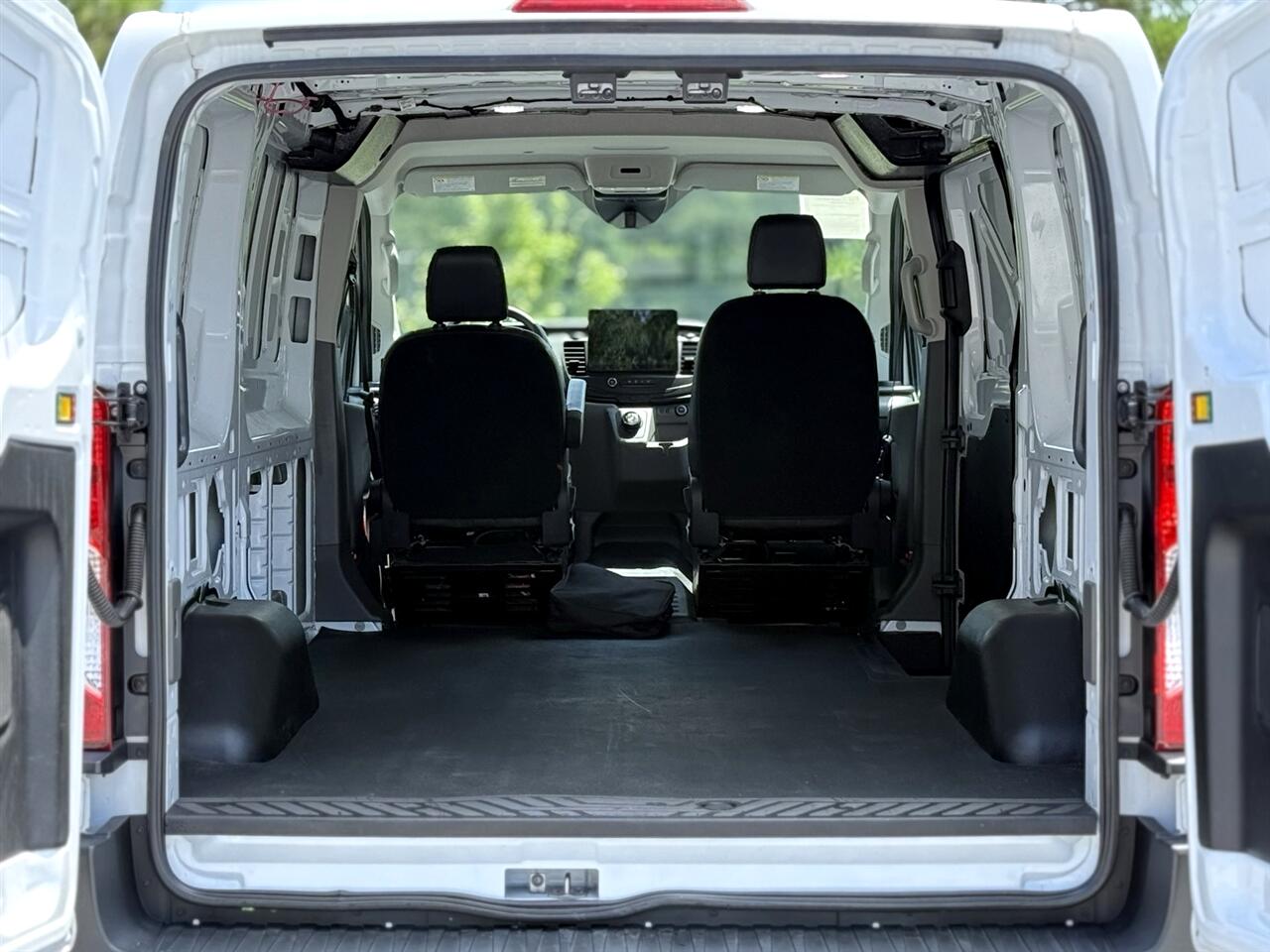 2023 Ford Transit photo 38