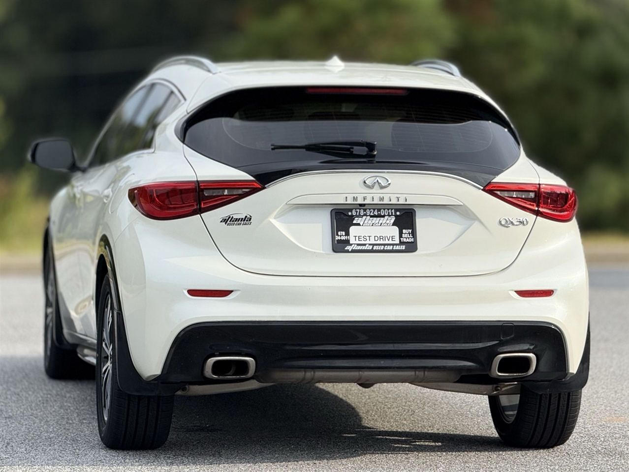 2018 Infiniti QX30 Luxe photo 4