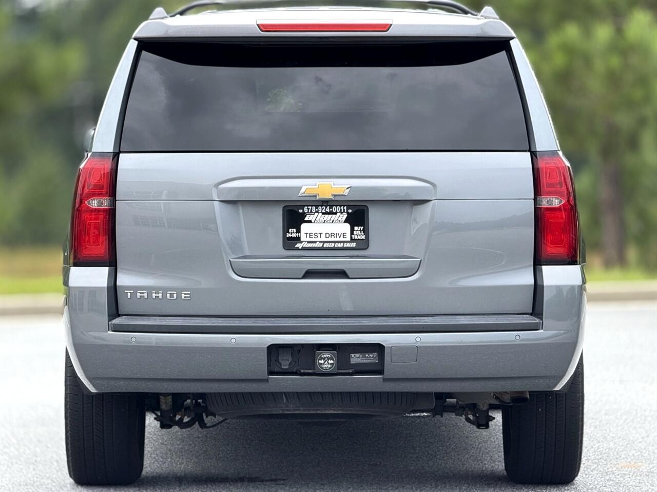 2018 Chevrolet Tahoe LT photo 2