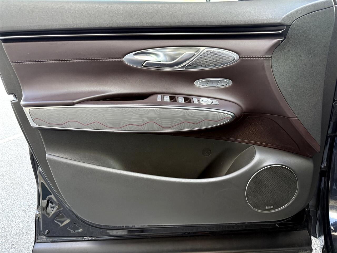 2022 Genesis GV70 2.5T photo 37