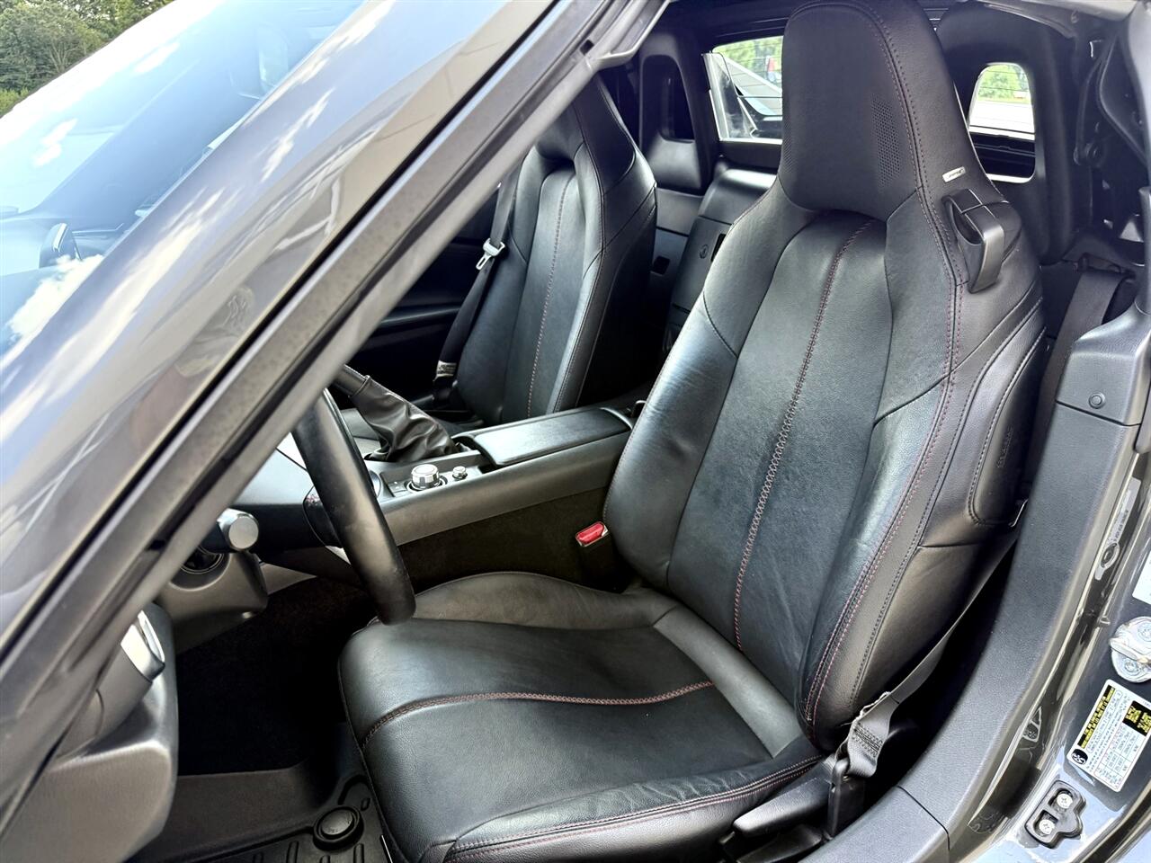 2019 Mazda MX-5 Miata Miata RF Grand Touring photo 27