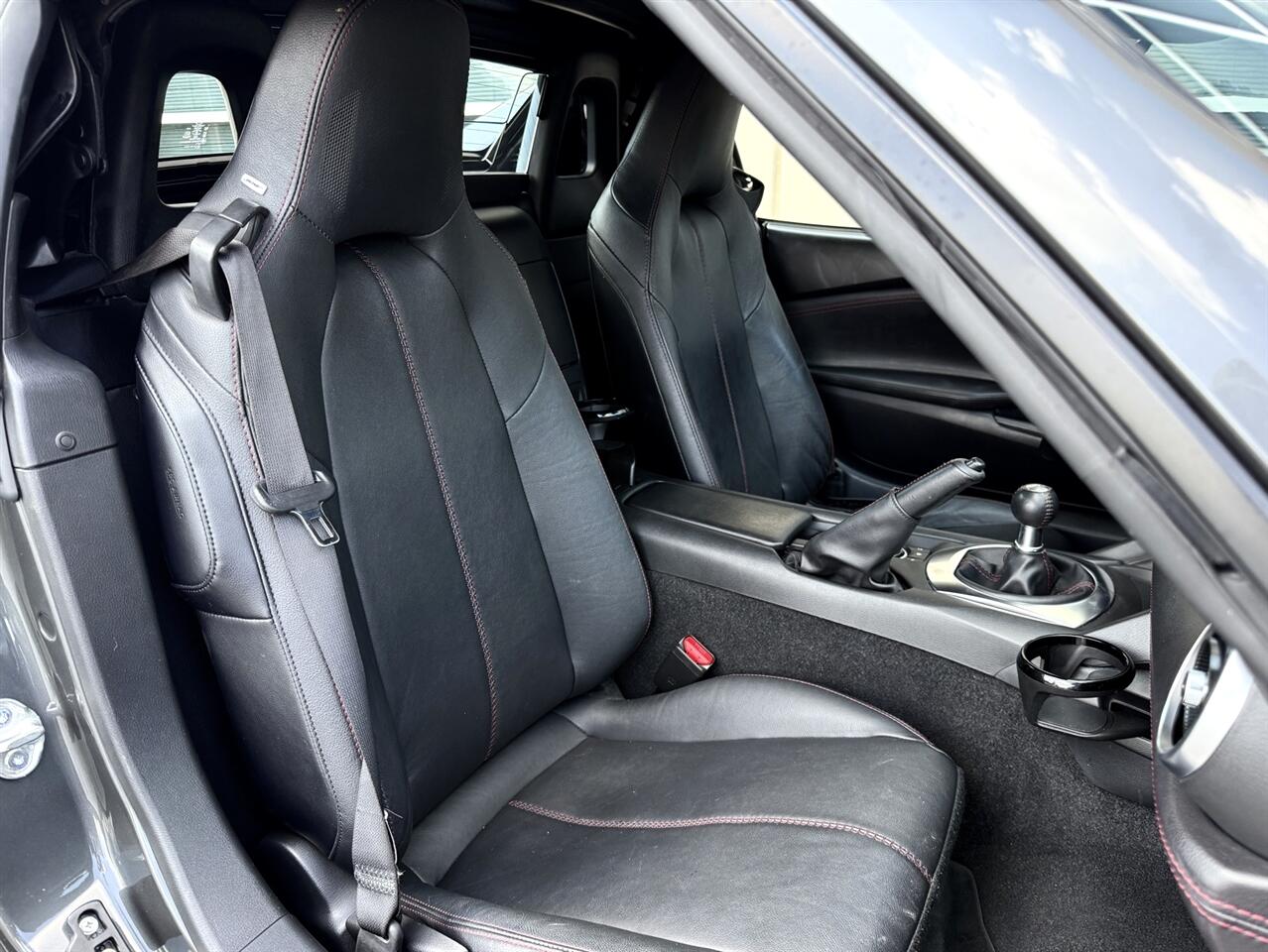 2019 Mazda MX-5 Miata Miata RF Grand Touring photo 28