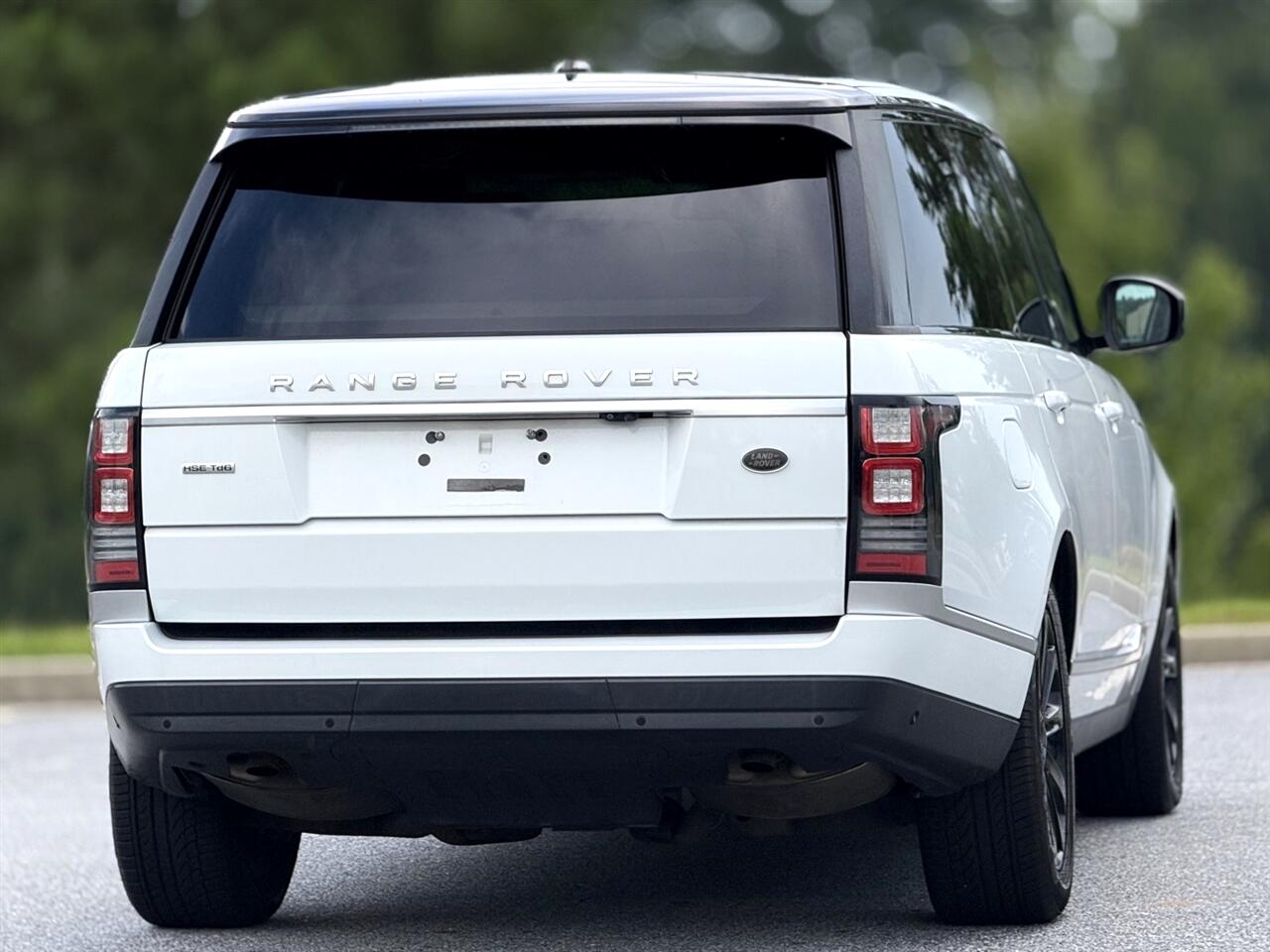 2016 Land Rover Range Rover HSE photo 4
