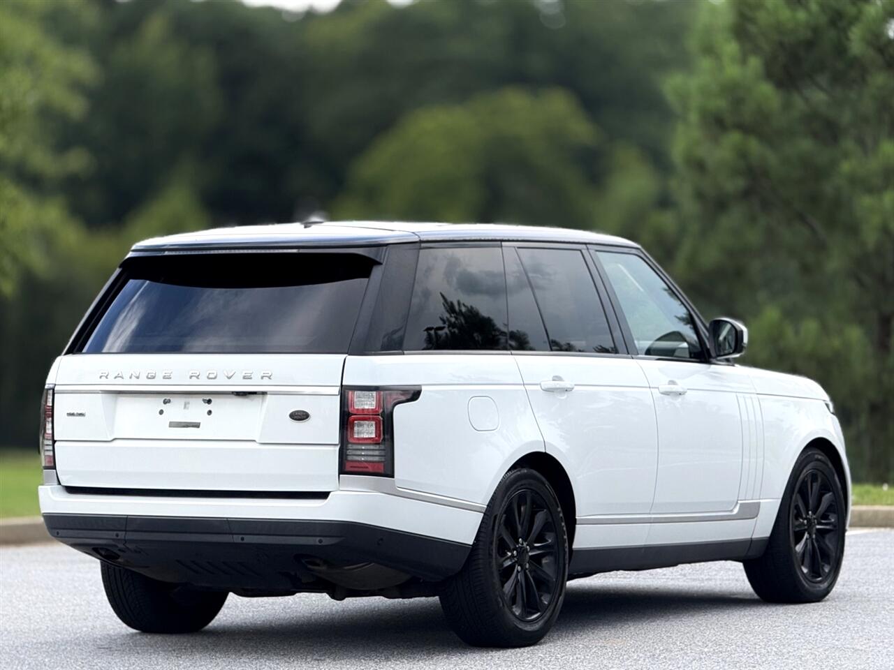 2016 Land Rover Range Rover HSE photo 7