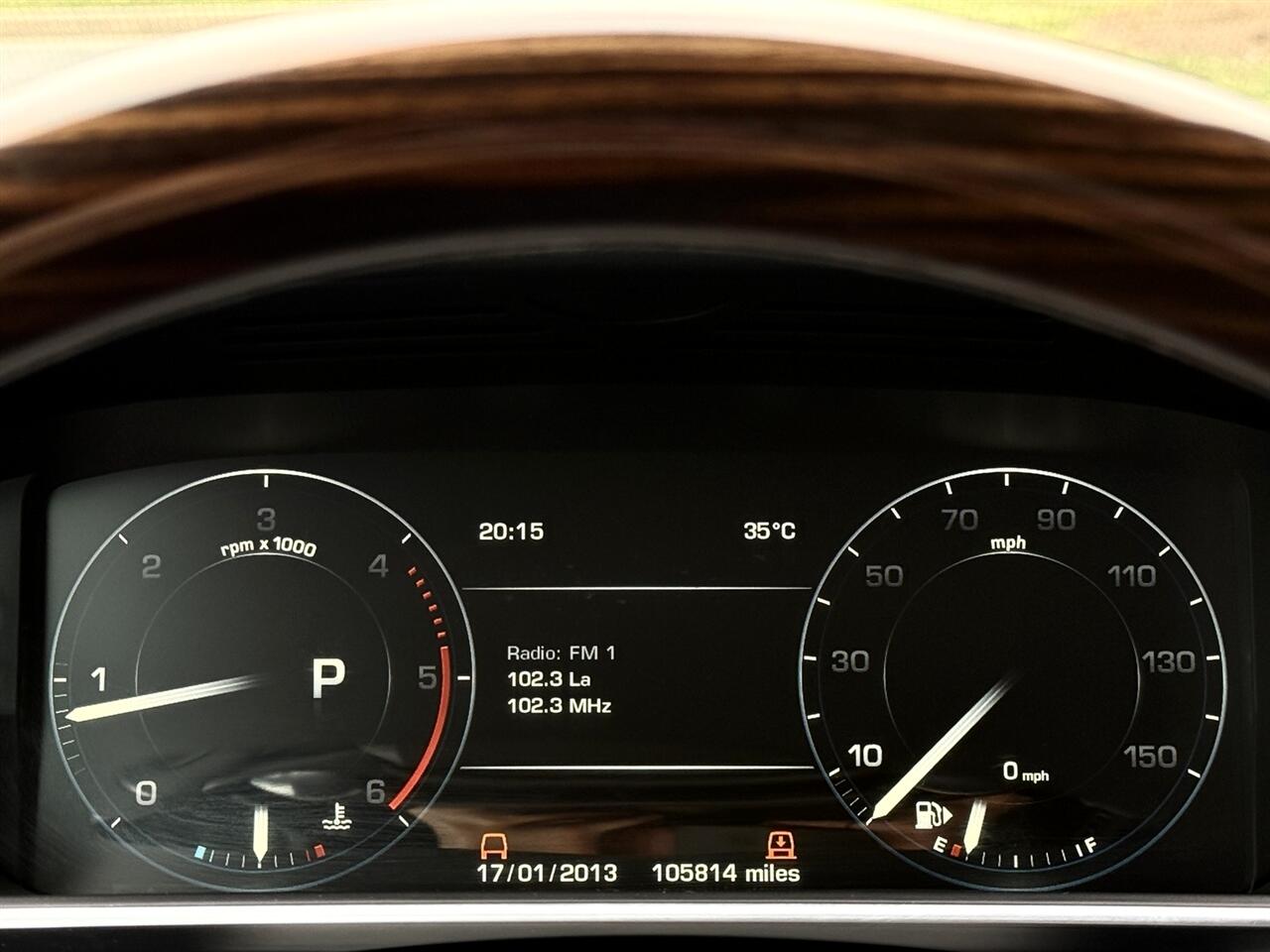 2016 Land Rover Range Rover HSE photo 21