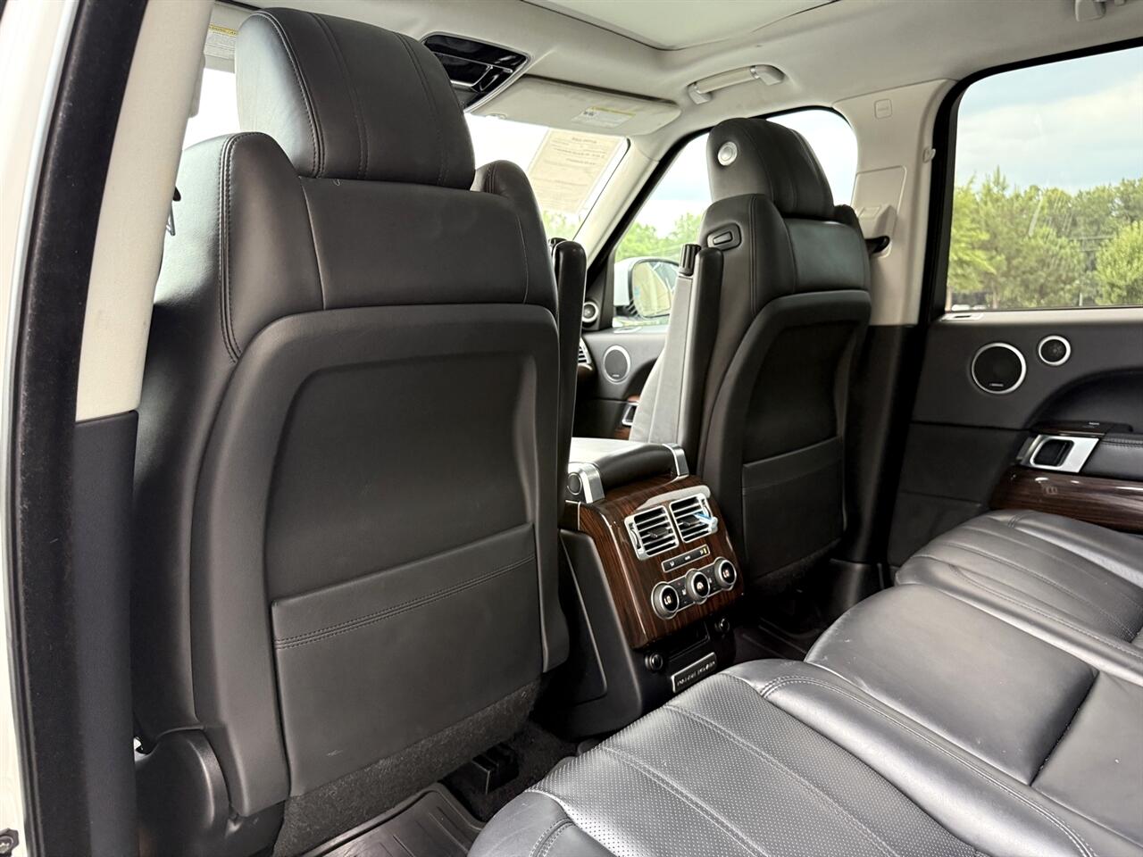 2016 Land Rover Range Rover HSE photo 34