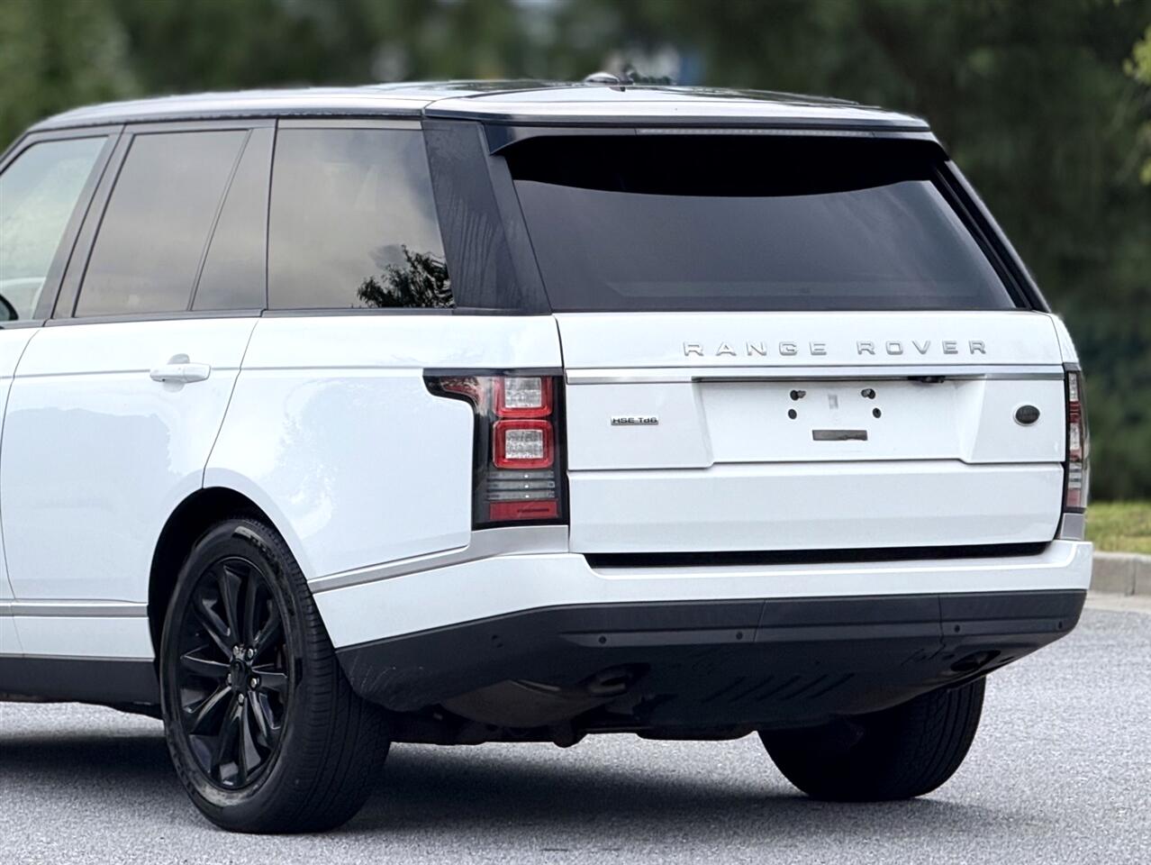 2016 Land Rover Range Rover HSE photo 46