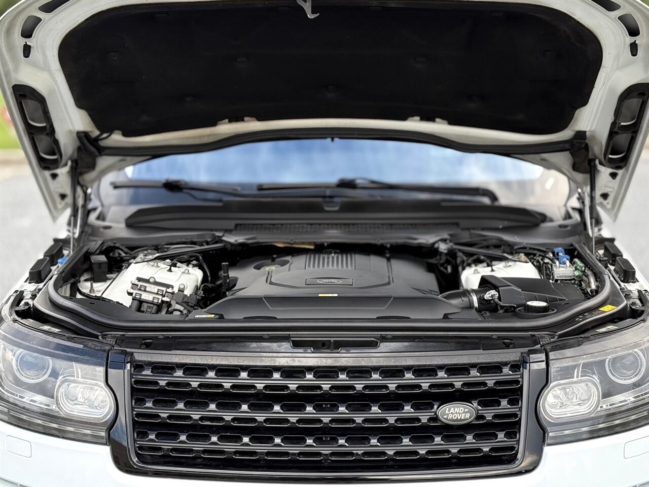 2016 Land Rover Range Rover HSE photo 47