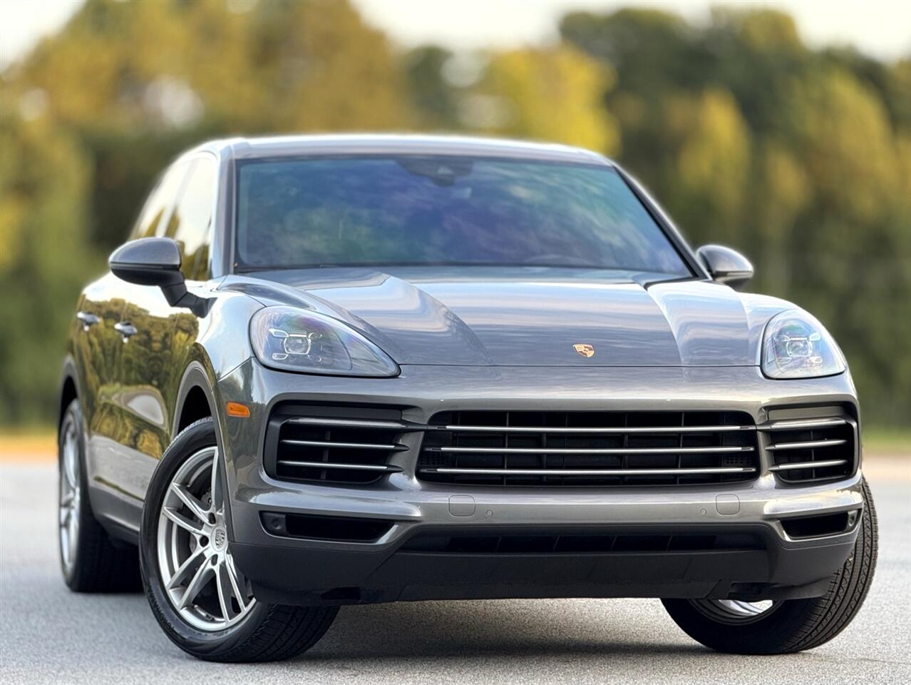 2020 Porsche Cayenne Base photo 3